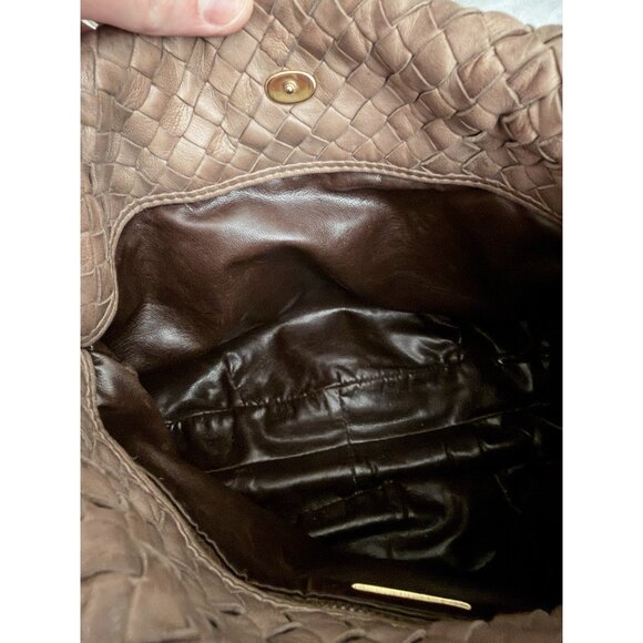 Vintage Bottega Veneta Camel Leather Crossbody Shoulder Bag Italy Authentic - Picture 7 of 8